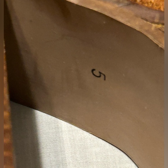 ASOS Design CeCe Suede Platform Boots in Tan - Picture 9 of 11